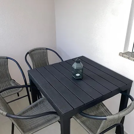 Theros Apartament Bibinje