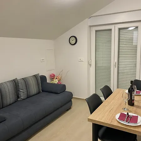 Apartament Theros Bibinje