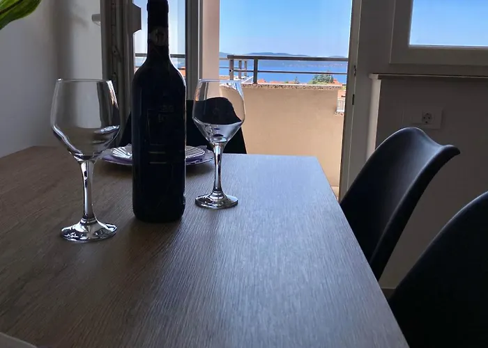 Theros Apartman Bibinje