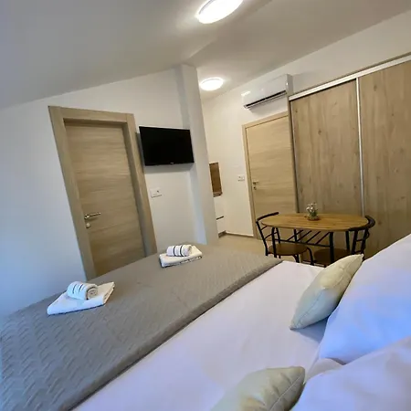 Appartement Theros *