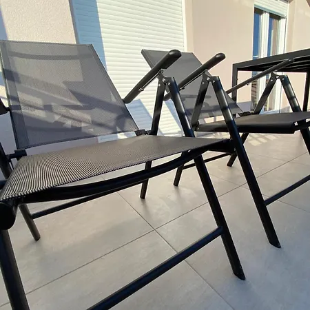 Theros Appartement *