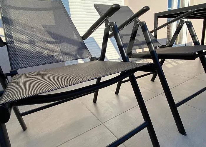 Theros Διαμέρισμα *