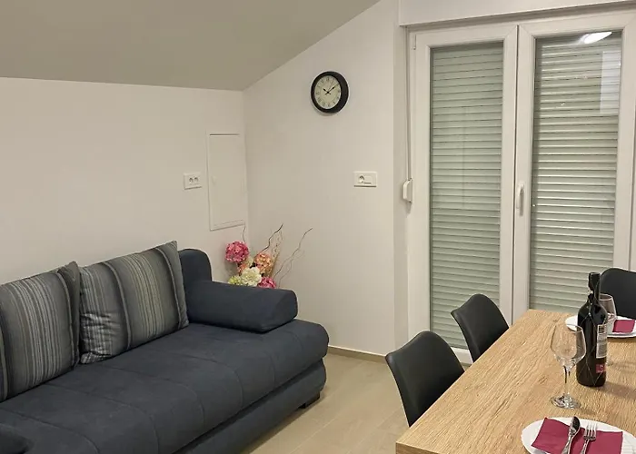 דירה Theros ביבינייה